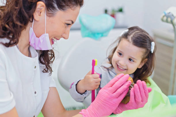 Best Dental Bonding  in Laurel, FL